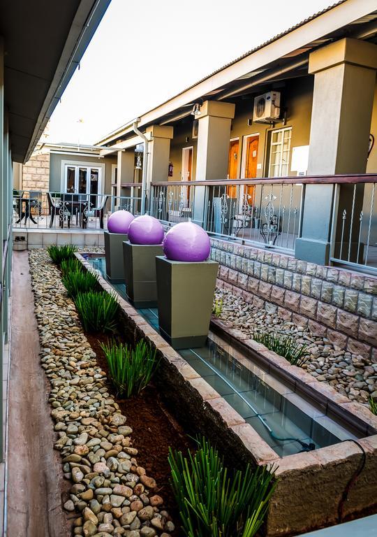 Postmasburg D Olive Rose Boutique Hotel Esterno foto